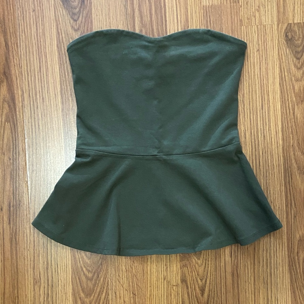 Express strapless top
